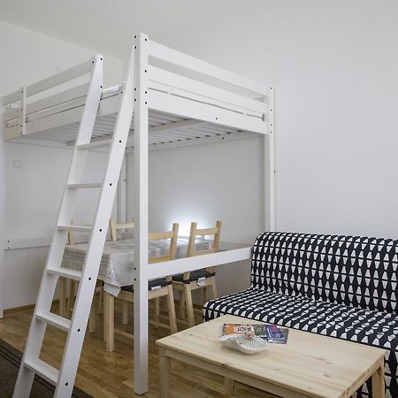 Apartment In The City Center Belgrado Esterno foto