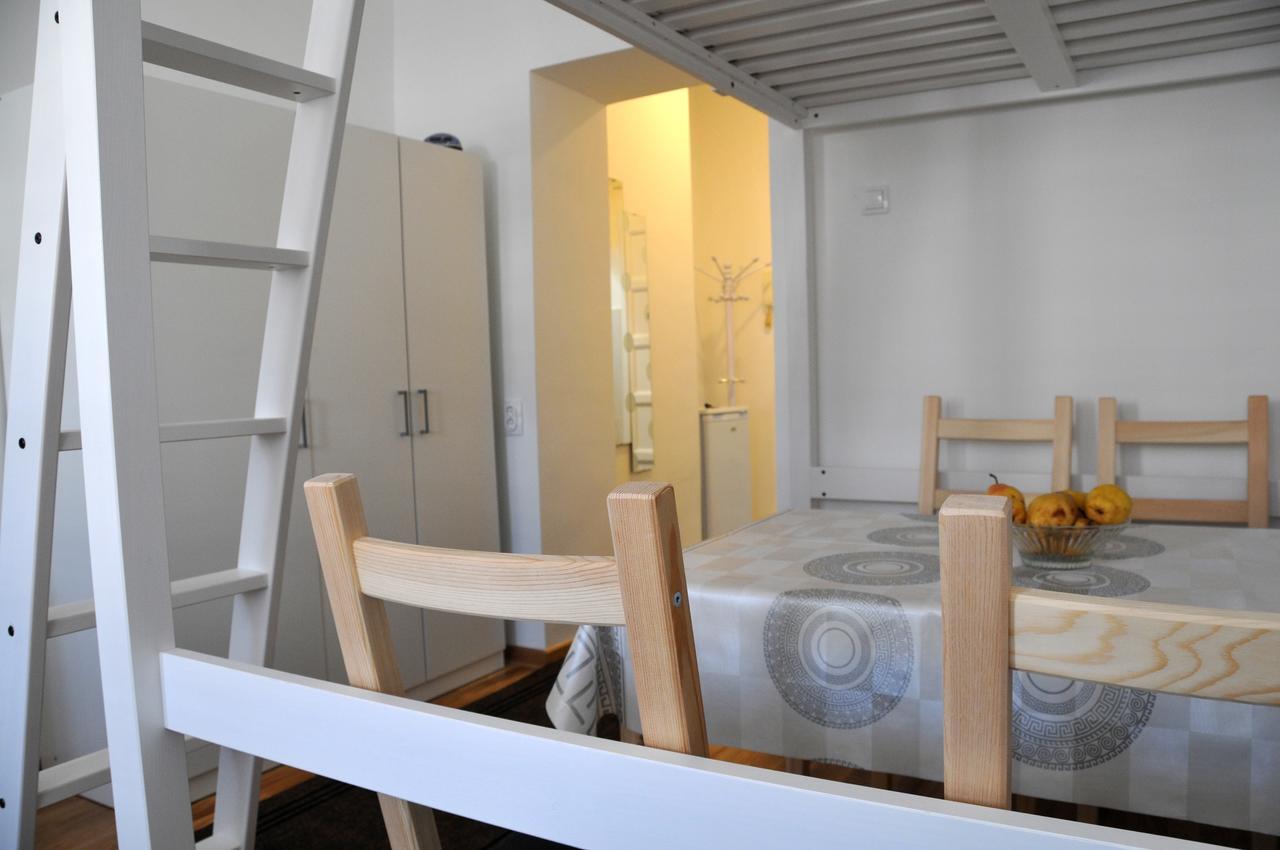 Apartment In The City Center Belgrado Esterno foto